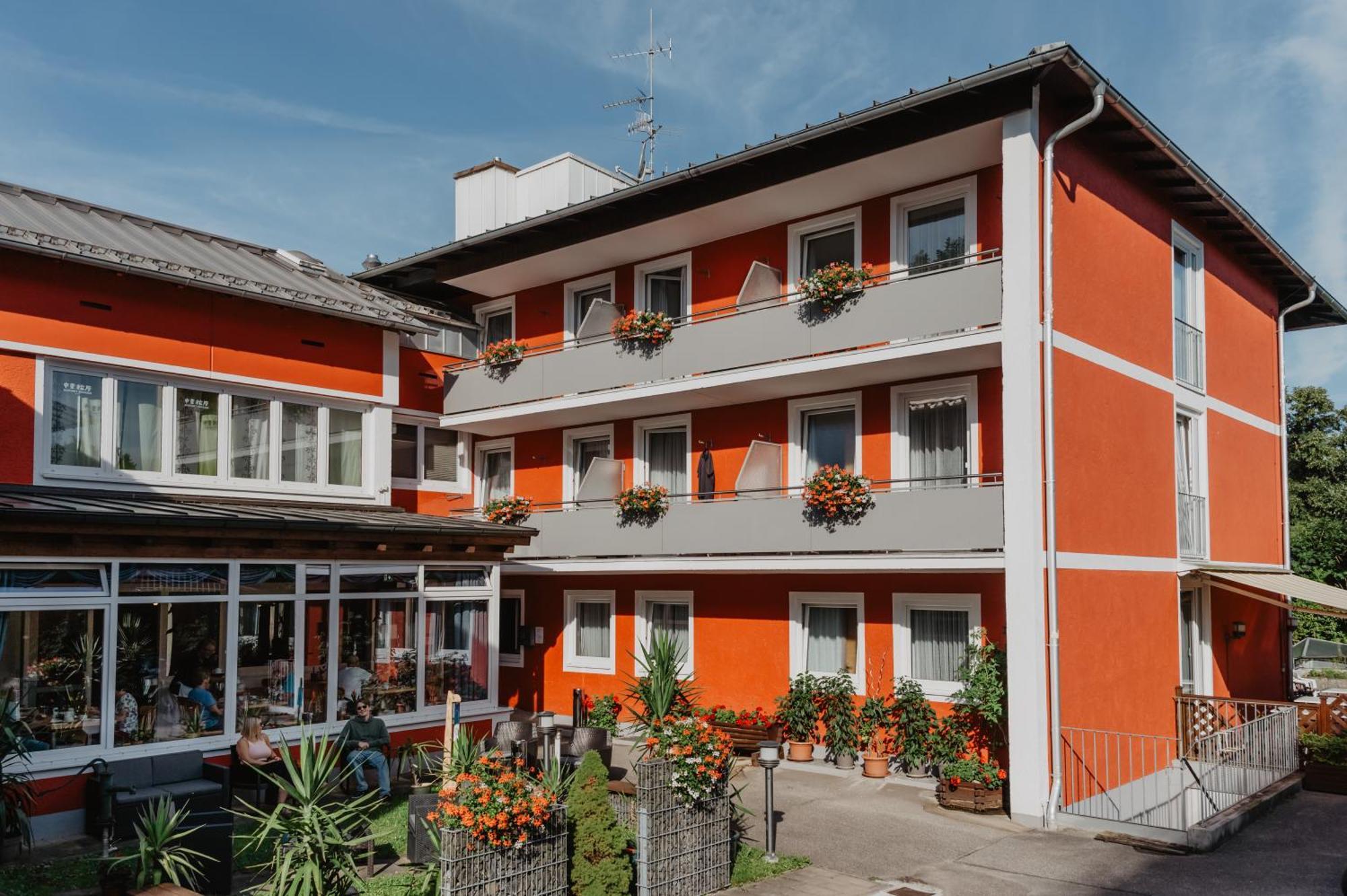 7 Zentrale Hotels nahe Josef Antesberger - Bad Füssing